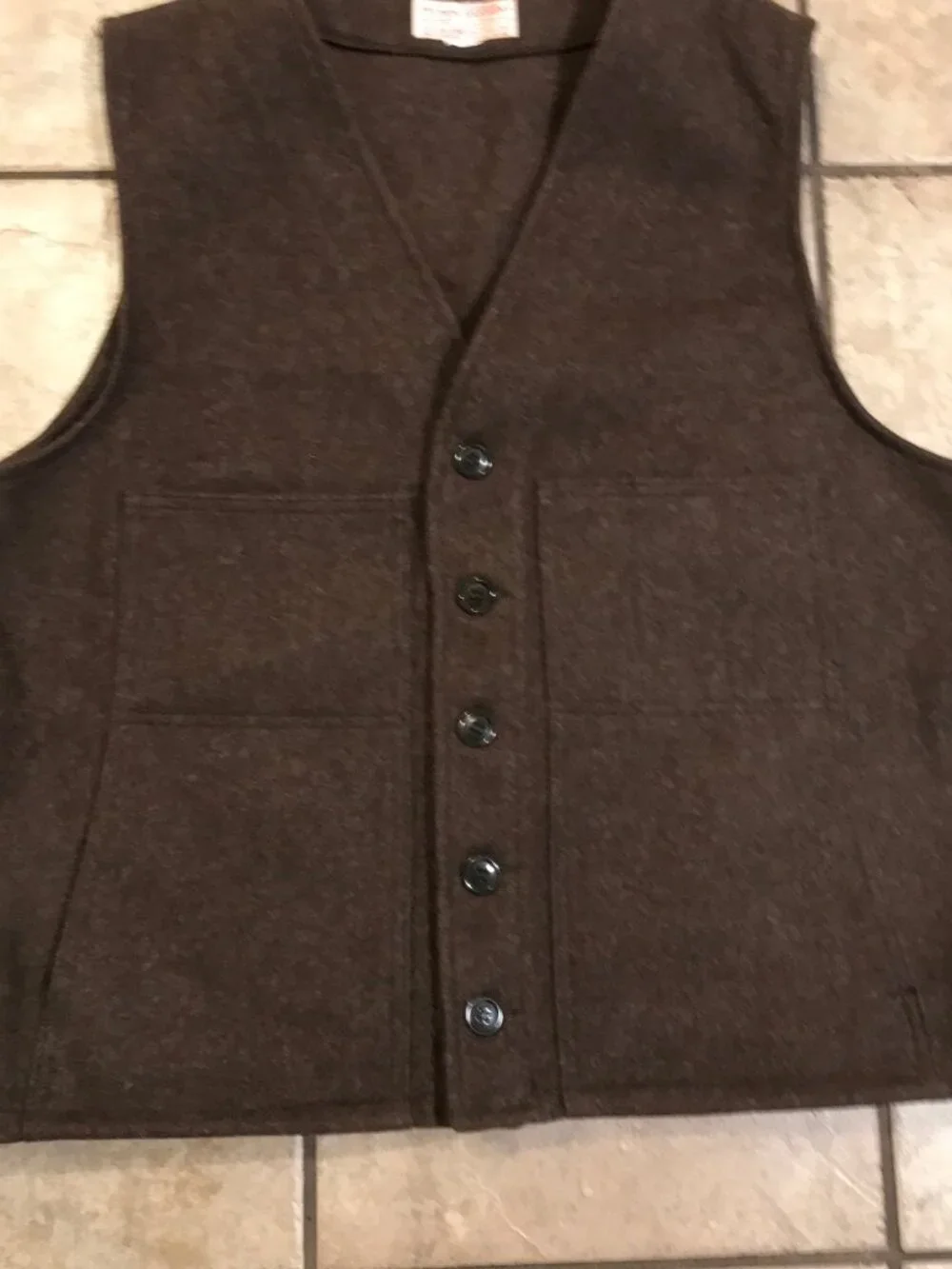 Men's Filson Mackinaw Virgin Wool Vest-Size 48 (XL/2XL) Brown